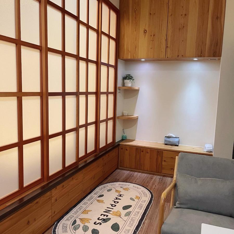 鄉間小路 Home 備有專屬停車場 Csusan Kültér fotó