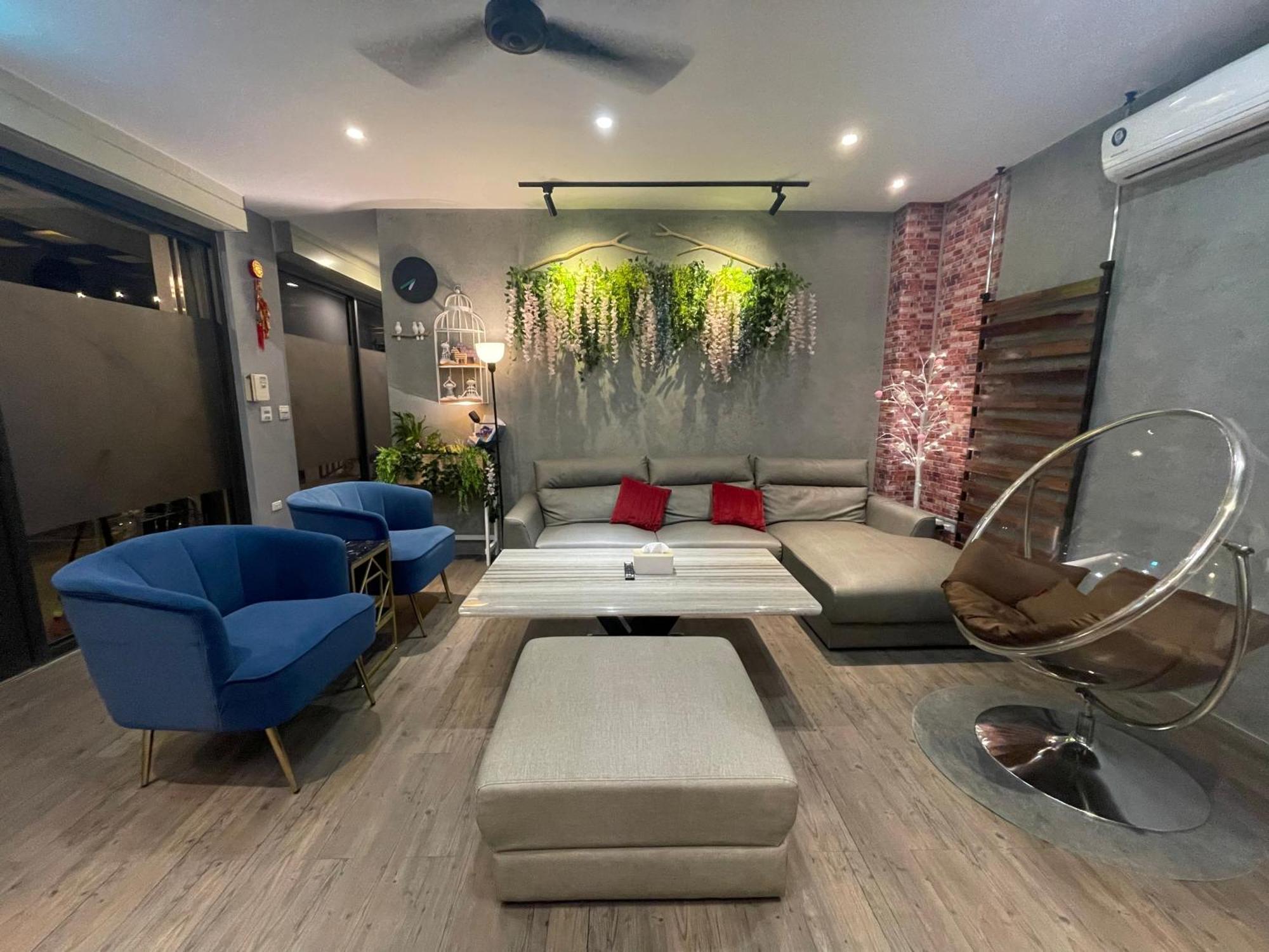鄉間小路 Home 備有專屬停車場 Csusan Kültér fotó